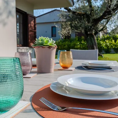 La Lanterna Bianca Prázdninový dům Desenzano del Garda